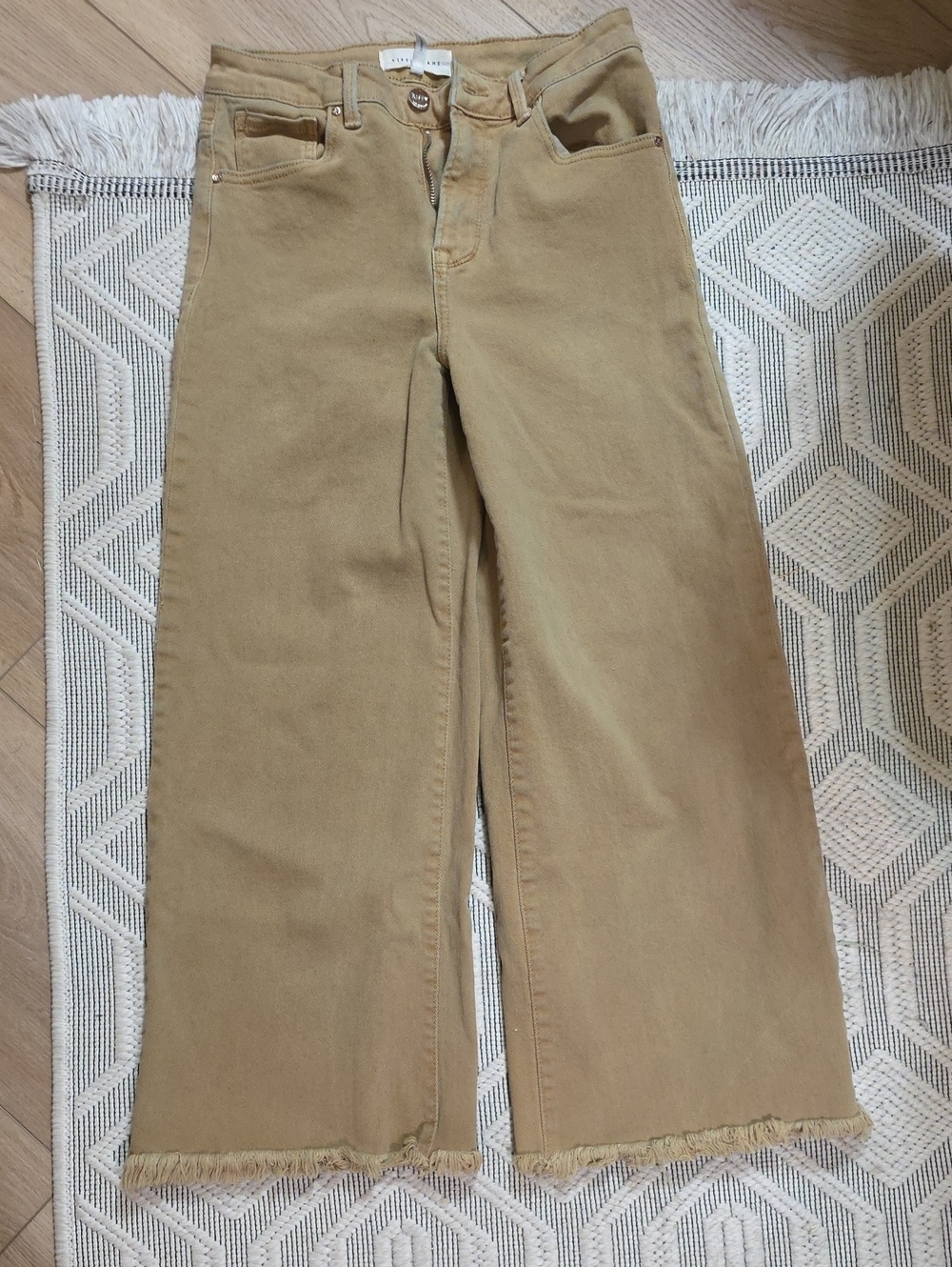 Risen Wide Leg Women’s Jeans in Tan Size 5/27